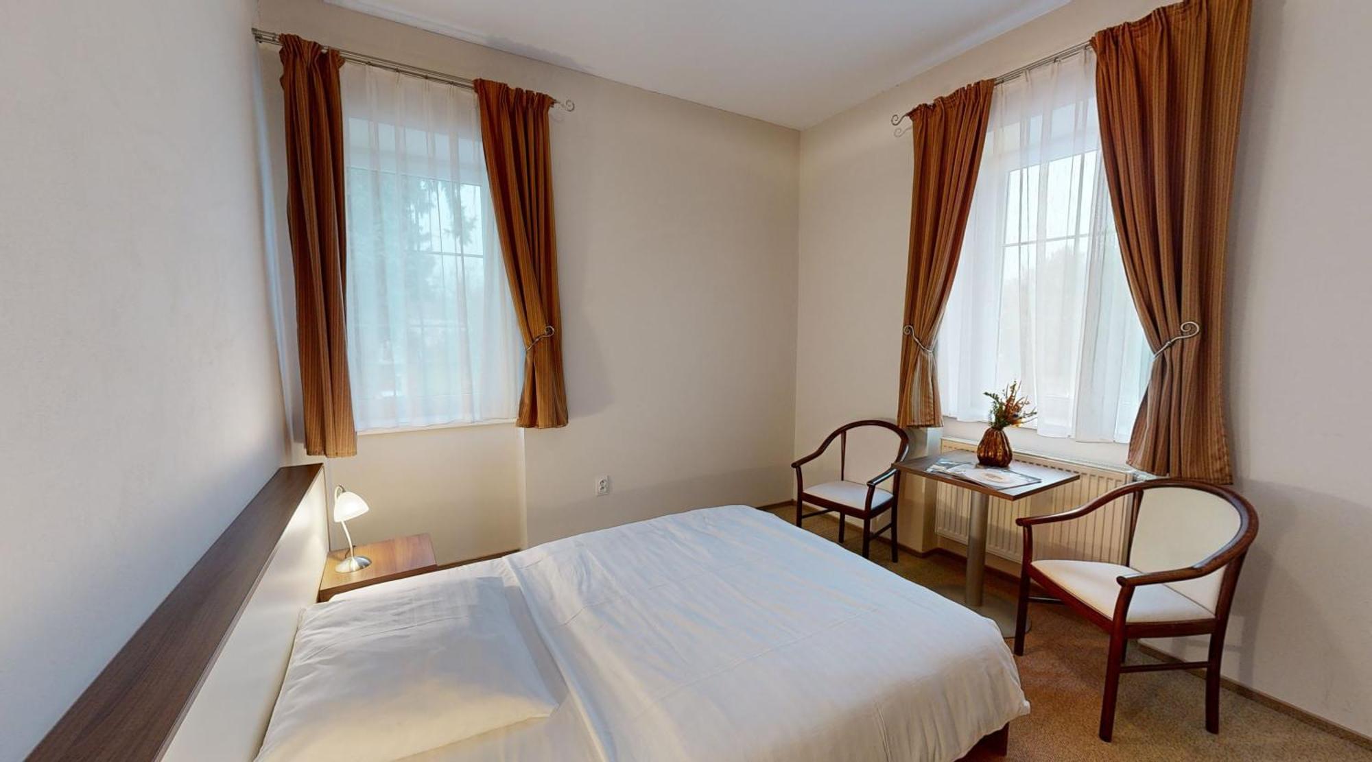 Klaudia'S Hotel & Restaurant At Golf Resort, Bac Samorin Εξωτερικό φωτογραφία